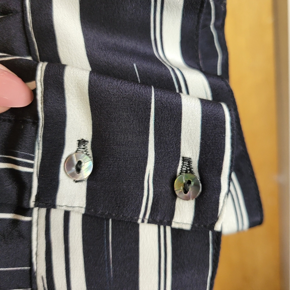 Nicole Miller Black and White Barcode Striped Shirt Dress. Size XL - Picture 10 of 16